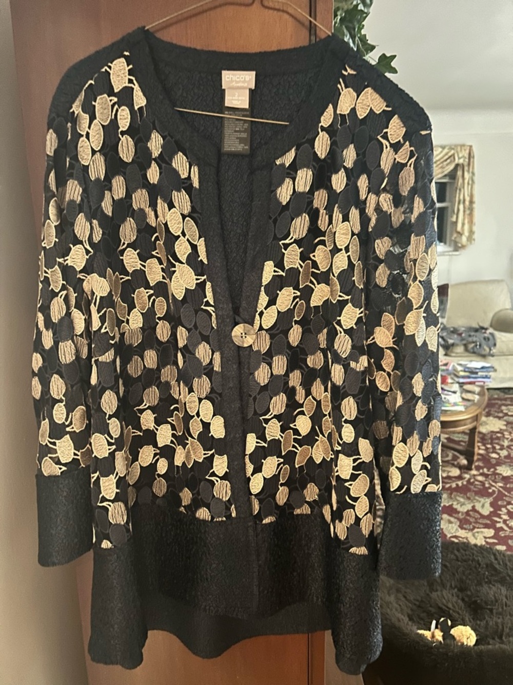 Chico's Traveler’s Black with Cream Leaf Embroidery Tunic Top